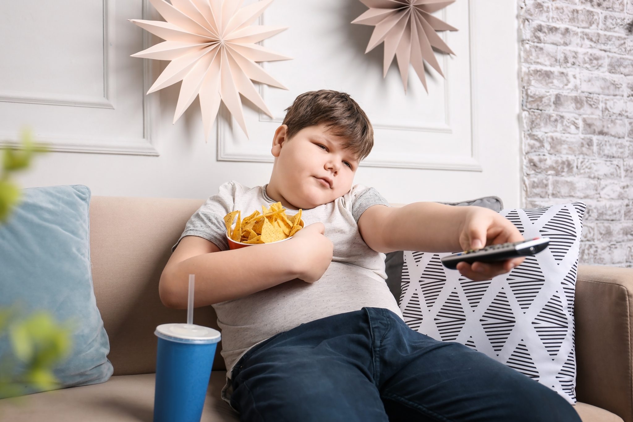 การกินอาหาร Fast Food หรืออาหารที่หวานจัด ส่งผลให้เด็กไทยเป็นโรคอ้วน